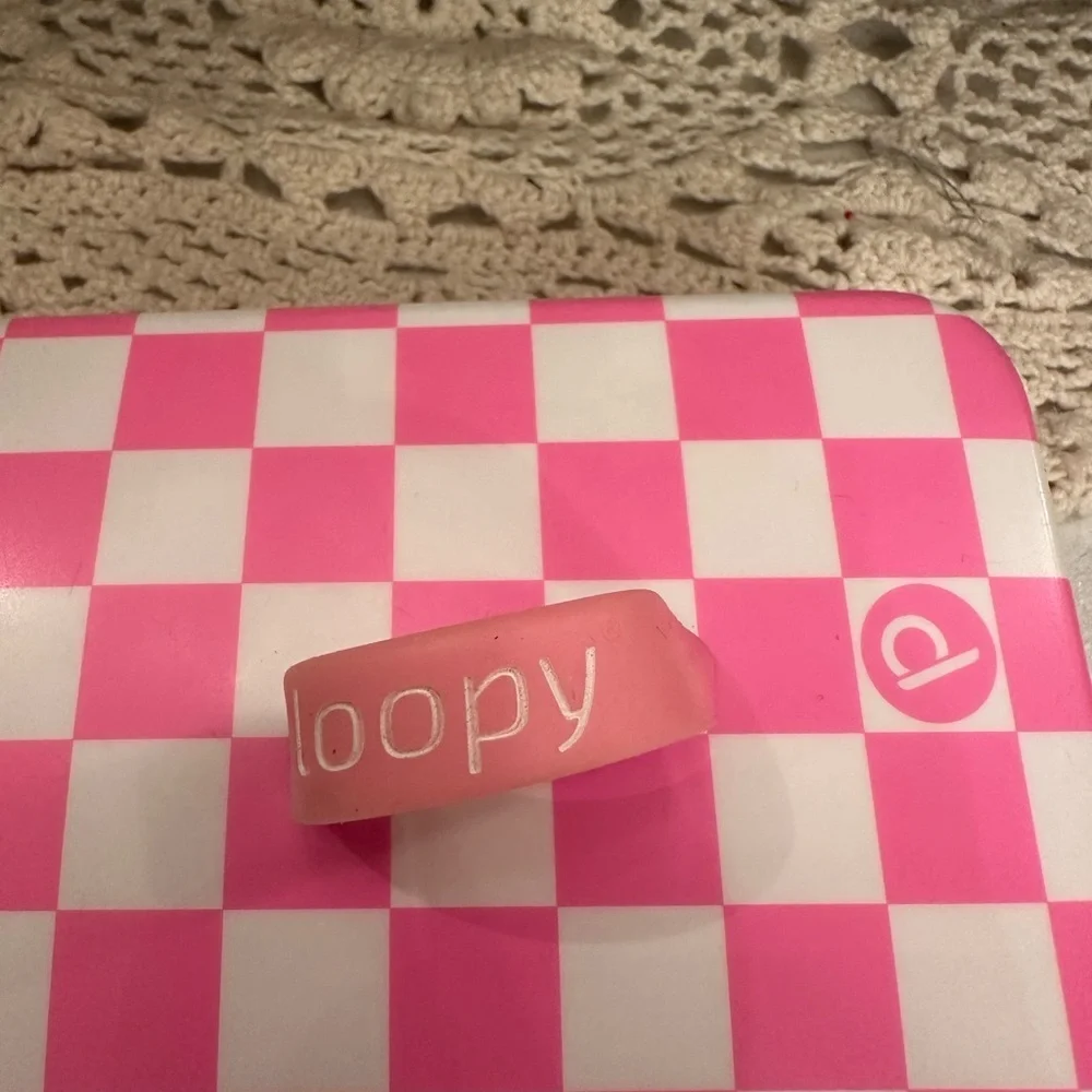 Loopy Case Pink and White Checkered Phone Case 14 pro max